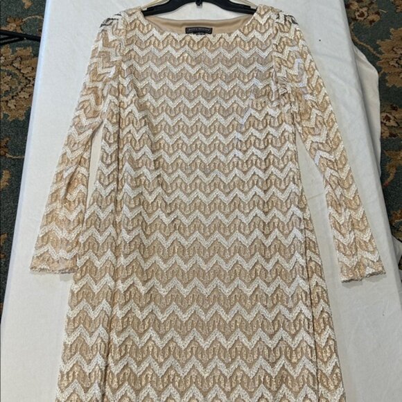 Jessica Howard size 12 shimmering Gold white lace, midi dress, Long Sleeve - Picture 4 of 6
